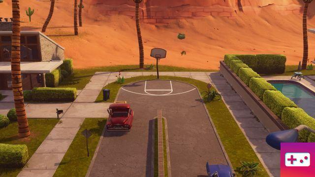 Fortnite: Week 2 challenge: Put a basketball in different baskets