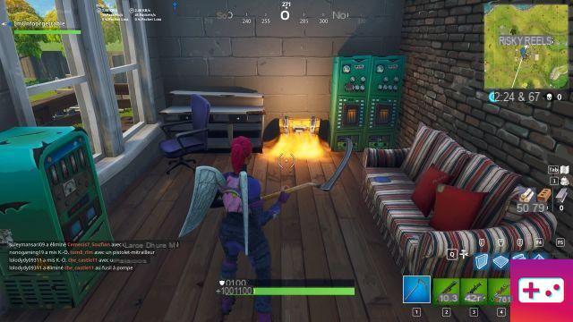 Fortnite: Week 7 Challenge: Search Chests at Risky Reels