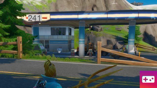 Put gas in a vehicle in Catty Corner, challenges week 9